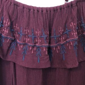 Cute maroon and navy top